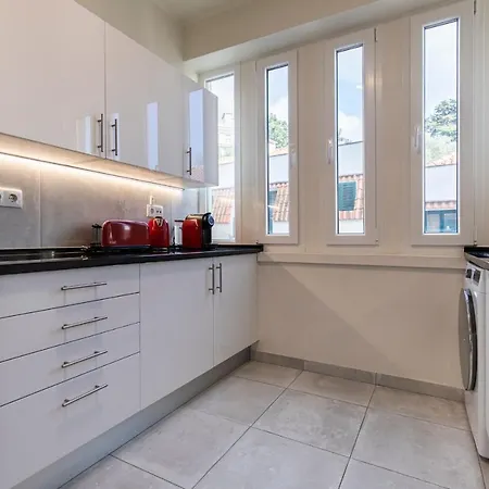 アパート Glamorous 2bdr By Lovelystay