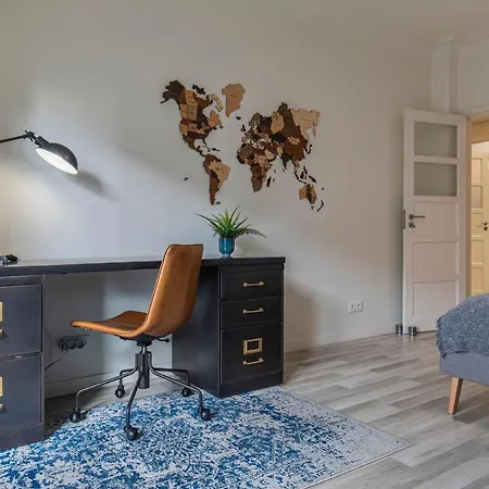 Glamorous 2bdr By Lovelystay Apartment Lisbon