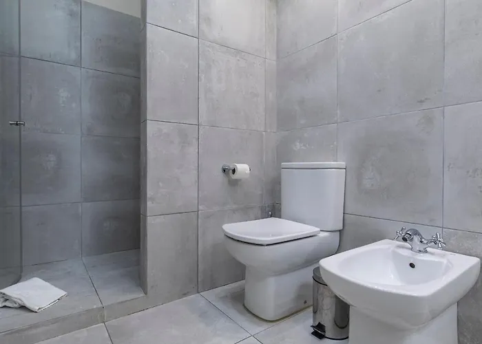 Glamorous 2bdr By Lovelystay شقة *