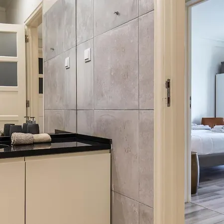 Glamorous 2bdr By Lovelystay * Лиссабон