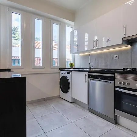 Glamorous 2bdr By Lovelystay Apartamento