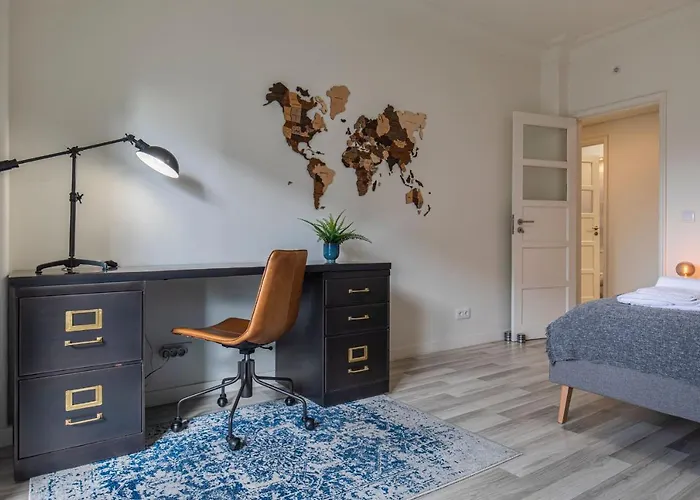 Glamorous 2bdr By Lovelystay Apartament Lizbona